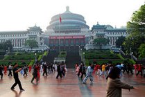 重庆人民广场景点天气实景图