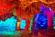 柞水溶洞景点图片