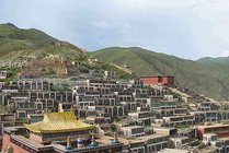 嘎结古寺景点图片
