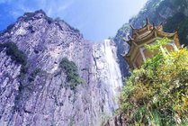 百丈飞瀑景点图片