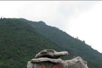 大觉山漂流景点图片