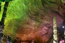 九龙洞景点天气实景图