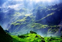 蓝月山谷景区景点图片