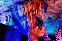 桂林荔浦丰鱼岩旅游区景点图片