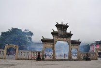 龙母庙景点天气实景图
